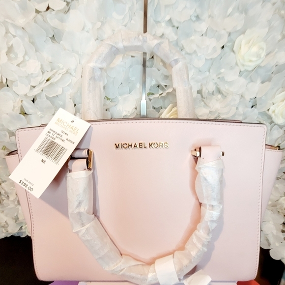 Michael Kors Blossom Tote - Picture 3 of 6